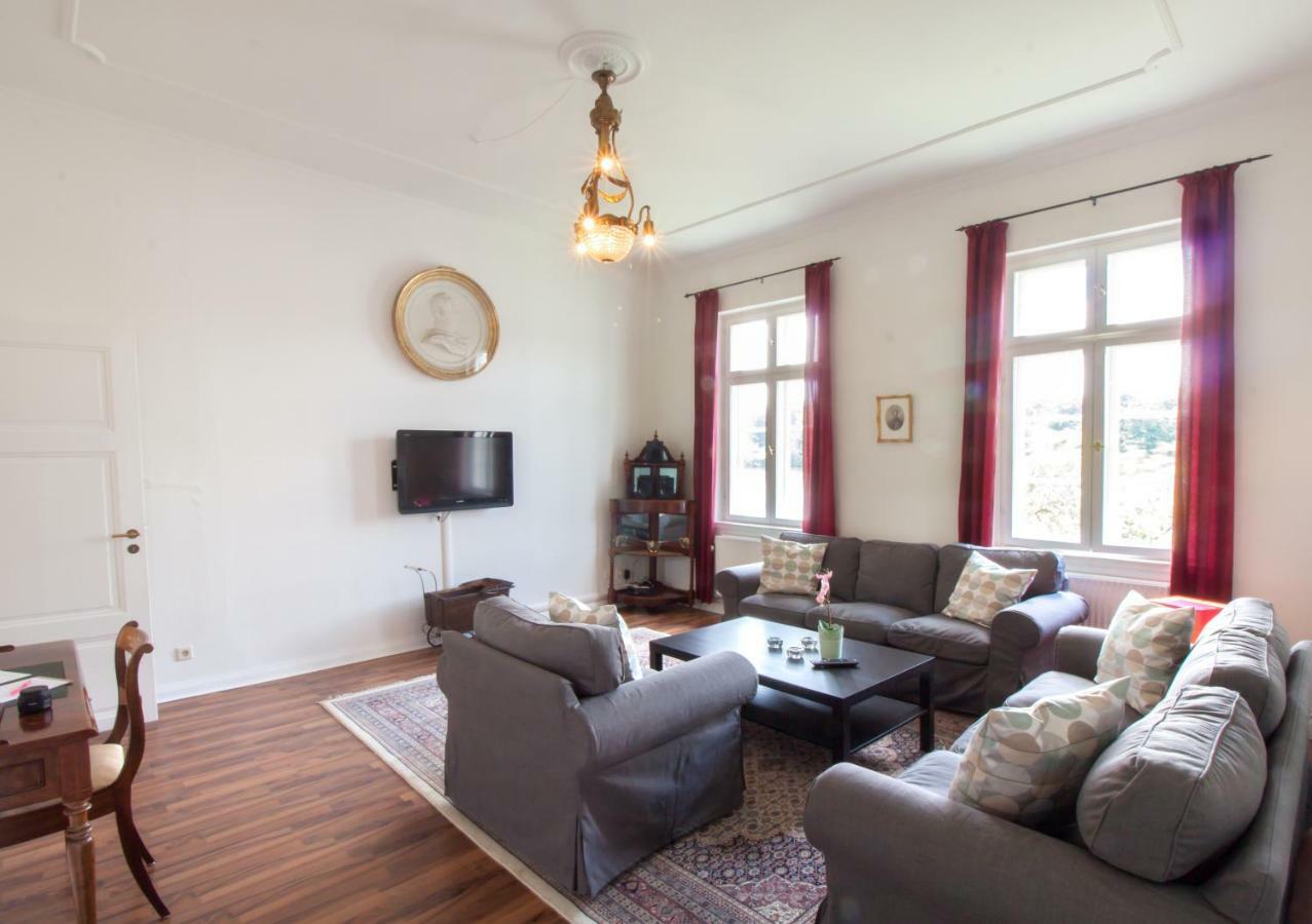 Schloss Gluecksburg Apartment ภายนอก รูปภาพ